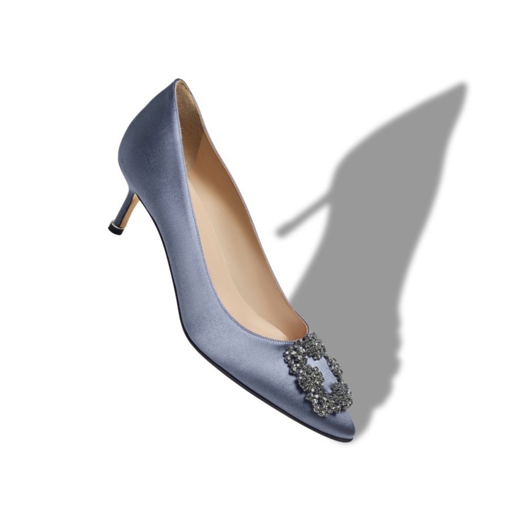 NIB - MANOLO BLAHNIK - Hangisi 50 - Grey Satin Crystal-Embellished Pumps - Sz 37